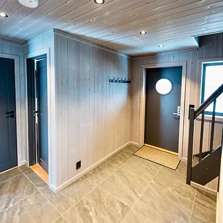 Beachfront Paradise Lofoten Chalet