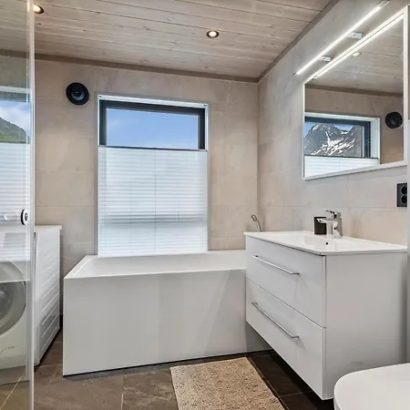 Beachfront Paradise Lofoten * Bostad