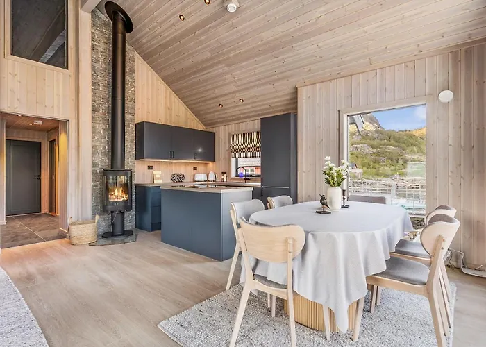 Beachfront Paradise Lofoten